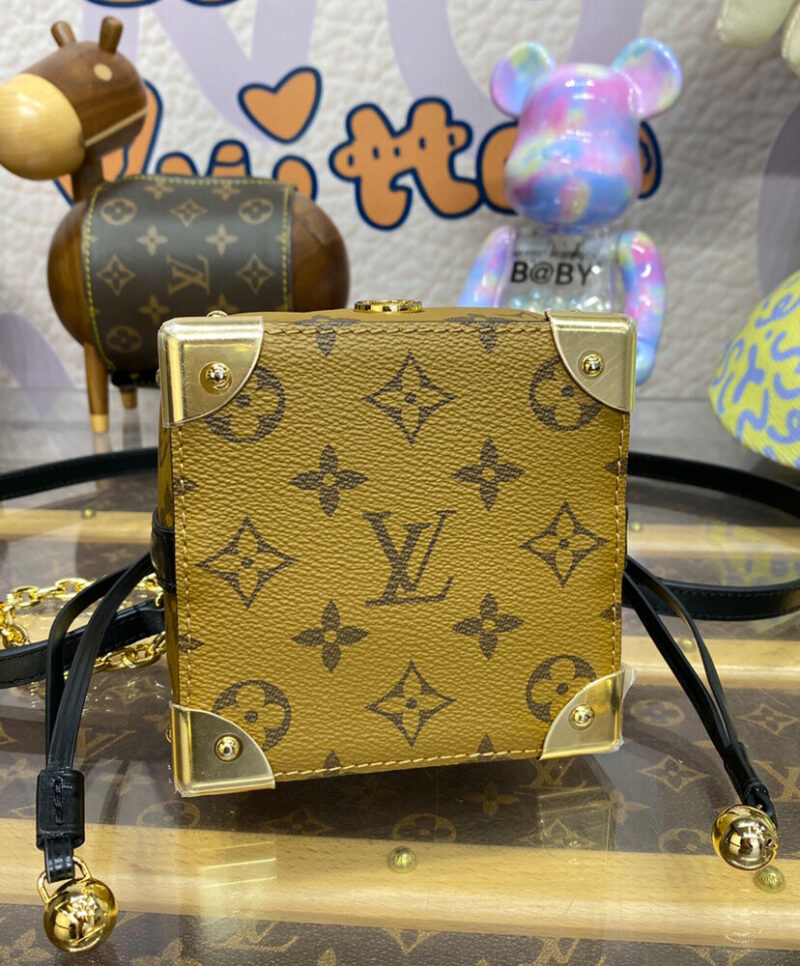 Louis Vuitton Online Only M82885 Apricot